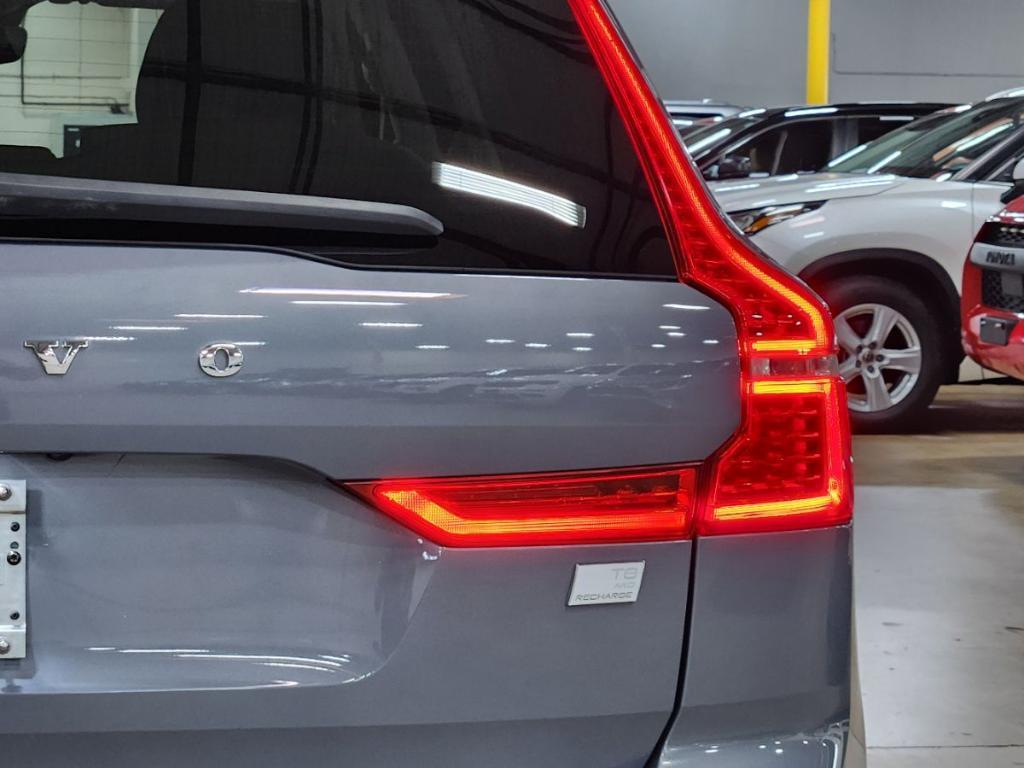 used 2023 Volvo XC60 Recharge Plug-In Hybrid car, priced at $39,875