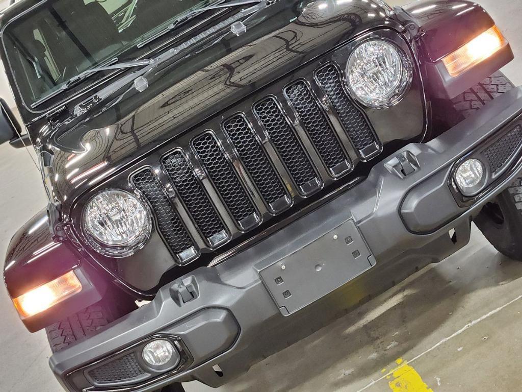 used 2021 Jeep Wrangler Unlimited car, priced at $32,111