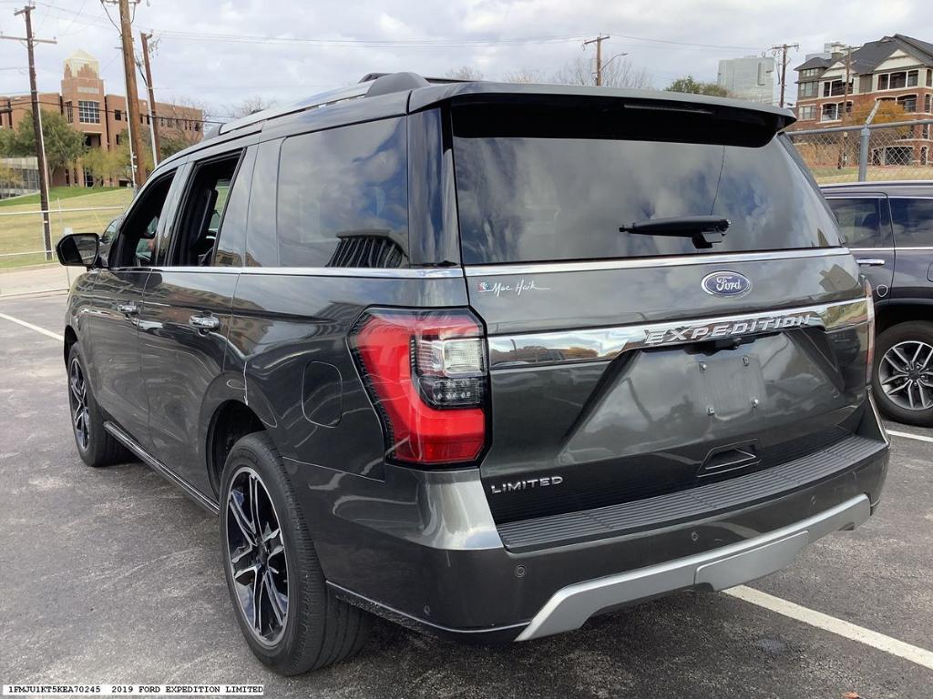 used 2019 Ford Expedition car, priced at $35,667