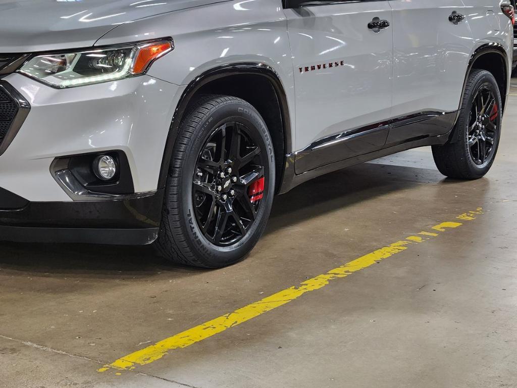 used 2021 Chevrolet Traverse car, priced at $31,662