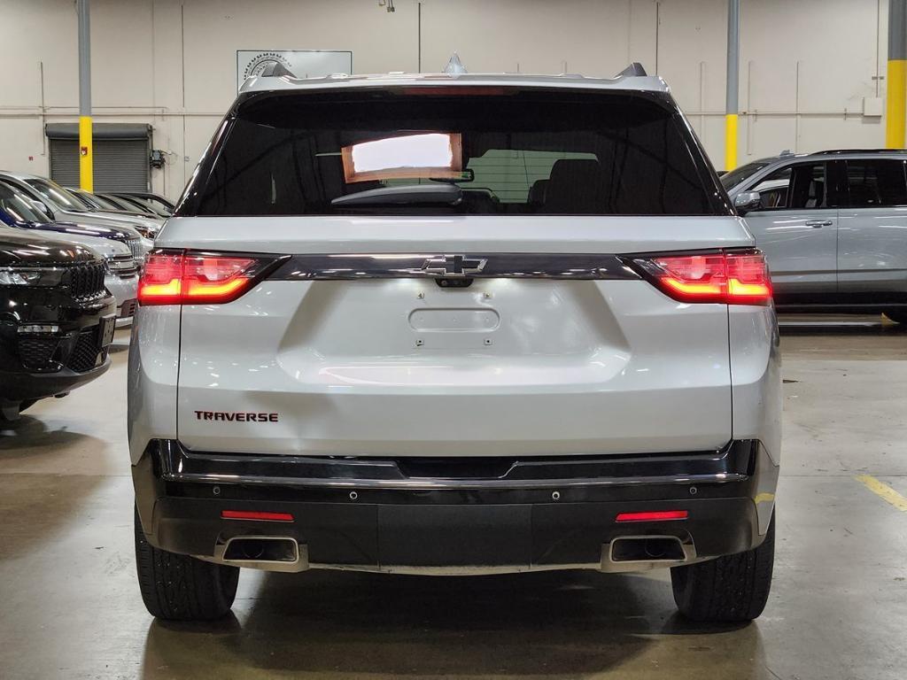 used 2021 Chevrolet Traverse car, priced at $31,662