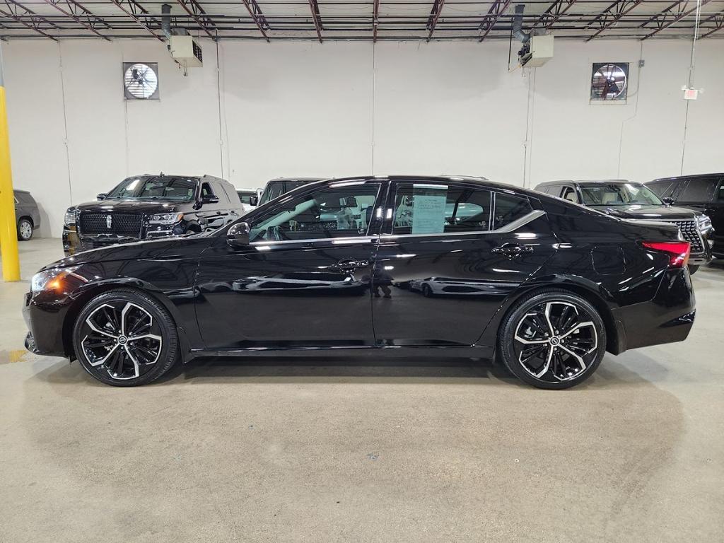 used 2024 Nissan Altima car, priced at $29,260