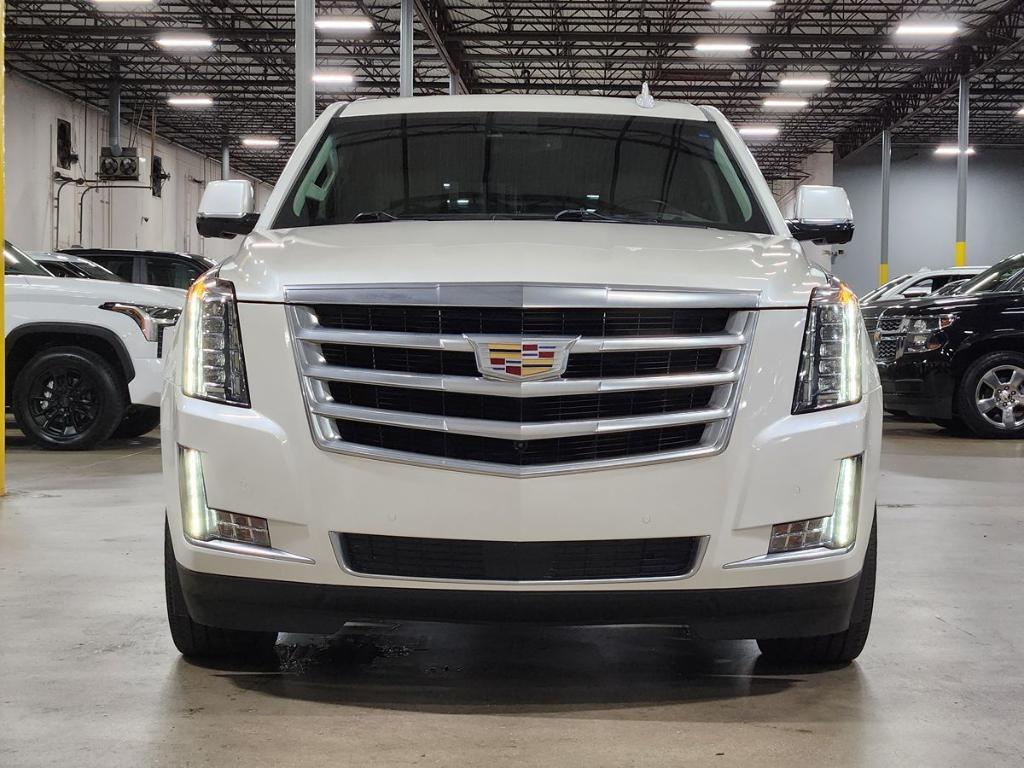 used 2015 Cadillac Escalade car, priced at $21,385