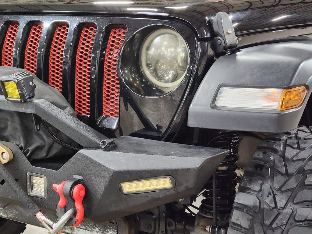 used 2018 Jeep Wrangler Unlimited car, priced at $29,772