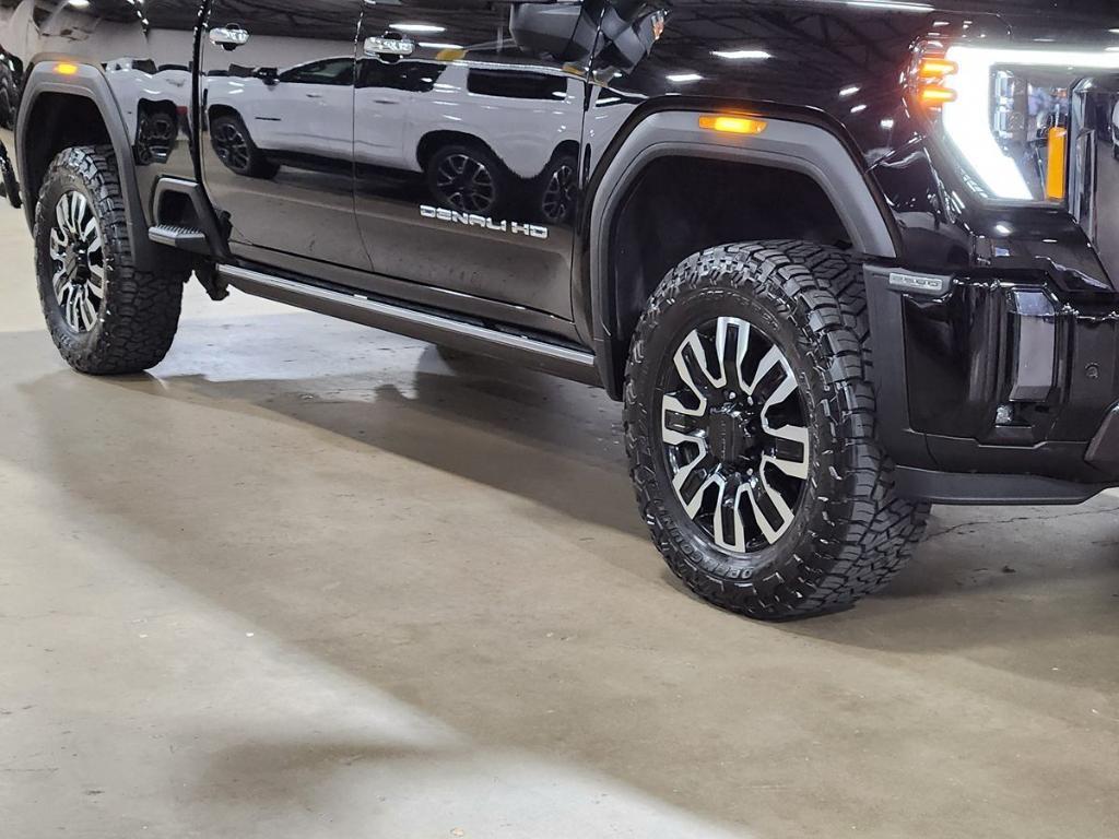 used 2024 GMC Sierra 2500 car, priced at $77,760