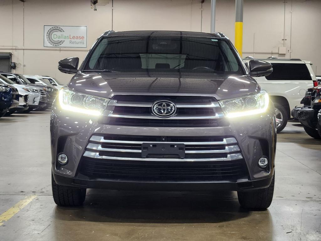 used 2019 Toyota Highlander car, priced at $26,692