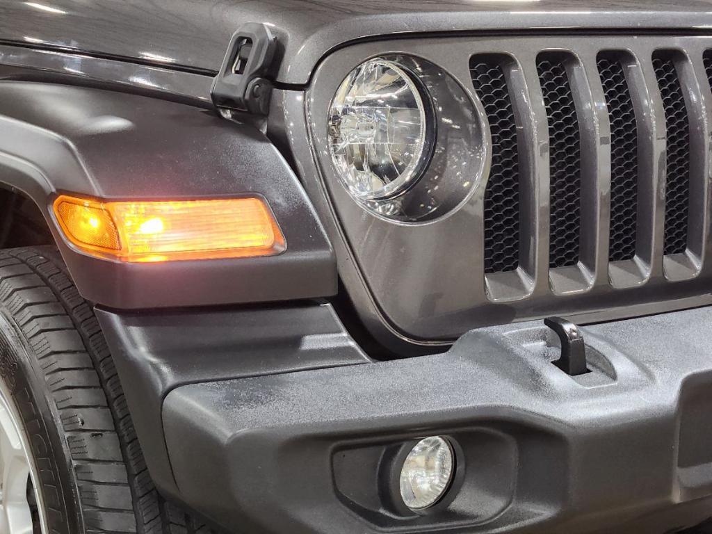 used 2021 Jeep Wrangler Unlimited car, priced at $25,912