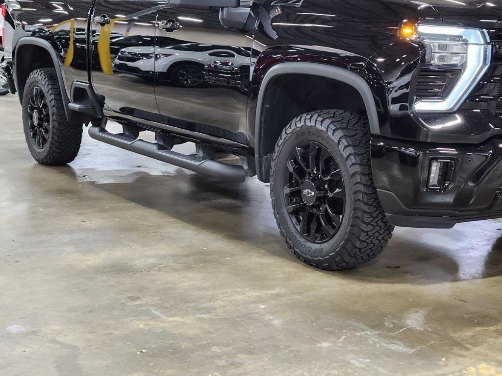 used 2025 Chevrolet Silverado 2500 car, priced at $63,910