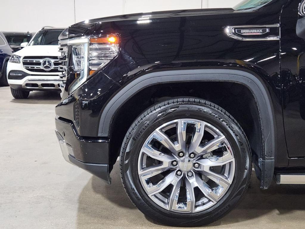 used 2023 GMC Sierra 1500 car, priced at $49,878