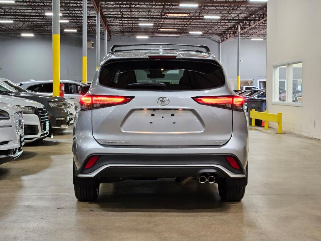 used 2023 Toyota Highlander car, priced at $45,600