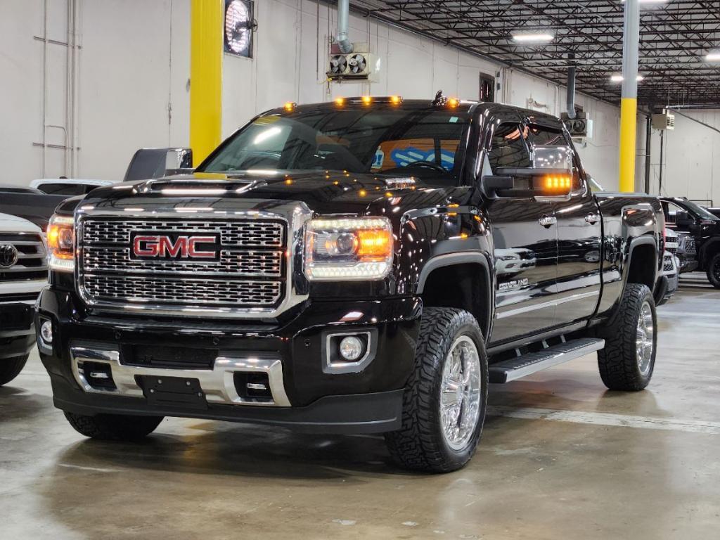 used 2019 GMC Sierra 2500 car, priced at $46,774