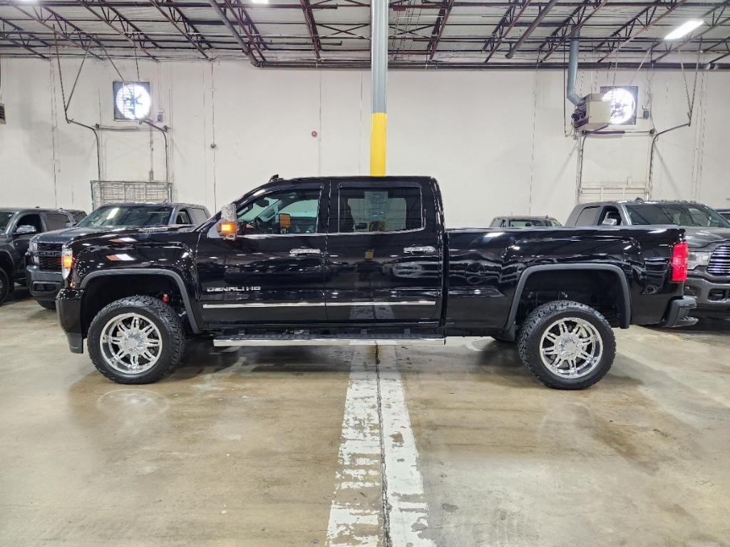 used 2019 GMC Sierra 2500 car, priced at $46,774