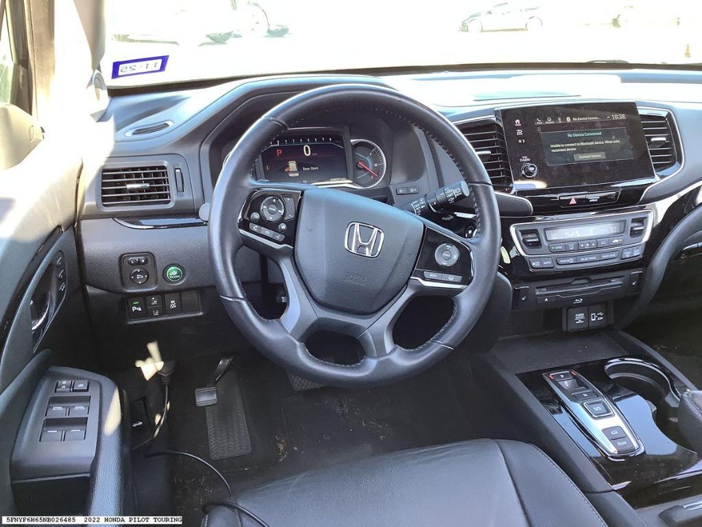 used 2022 Honda Pilot car, priced at $35,267