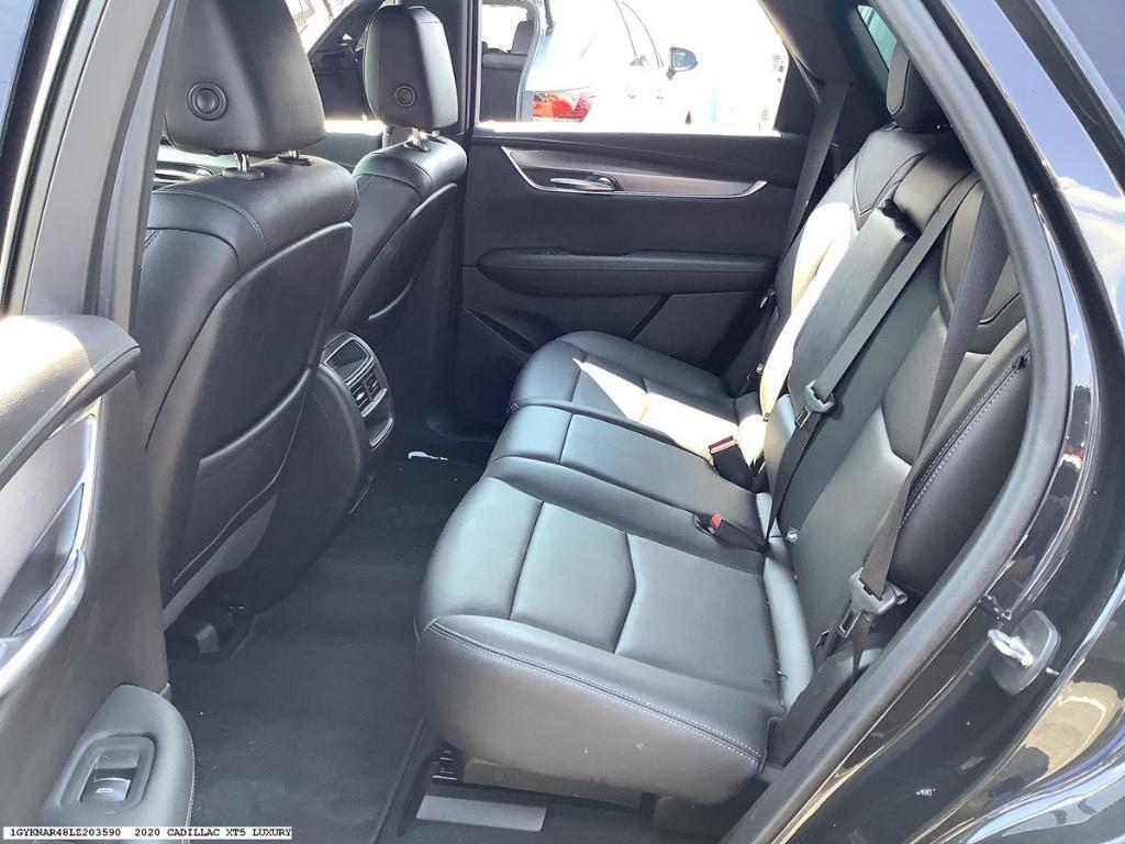 used 2020 Cadillac XT5 car, priced at $22,584