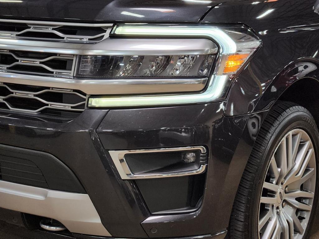 used 2023 Ford Expedition car, priced at $61,960