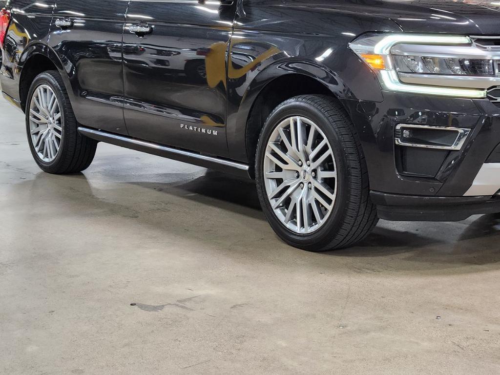 used 2023 Ford Expedition car, priced at $61,960