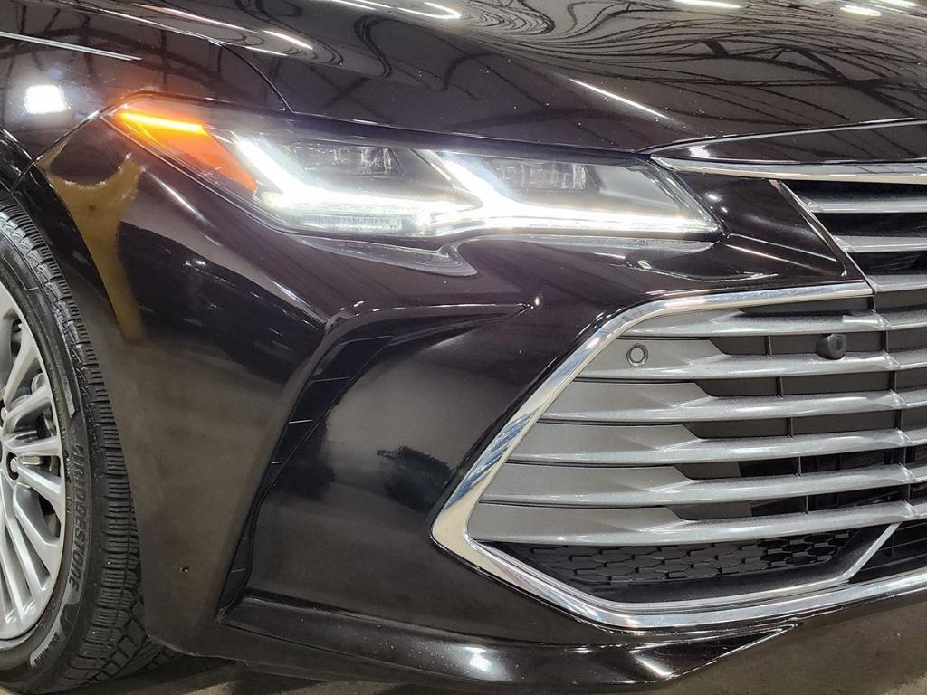 used 2019 Toyota Avalon Hybrid car, priced at $31,174