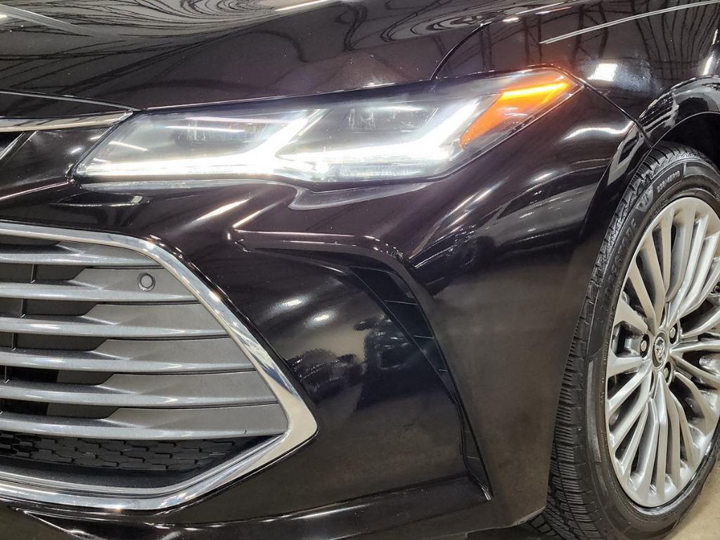 used 2019 Toyota Avalon Hybrid car, priced at $31,174