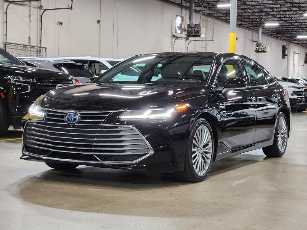 used 2019 Toyota Avalon Hybrid car, priced at $31,174