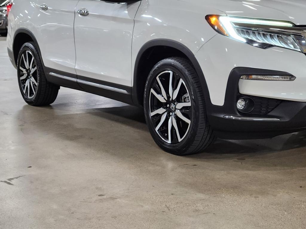 used 2021 Honda Pilot car, priced at $29,561