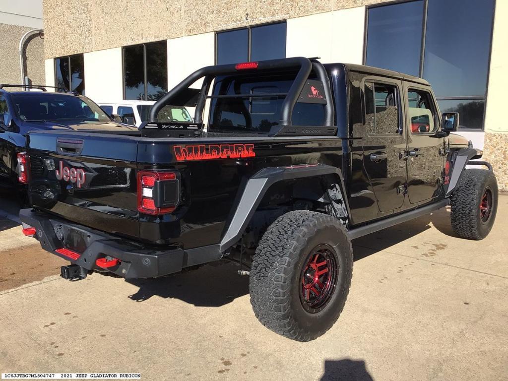 used 2021 Jeep Gladiator car, priced at $38,440