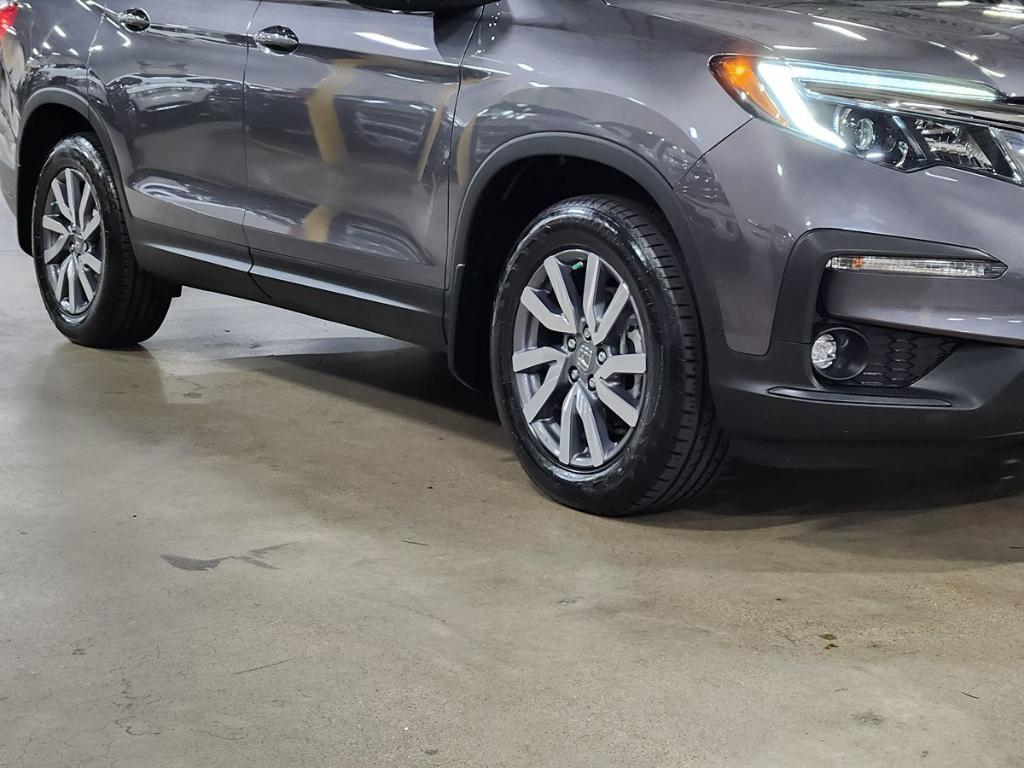 used 2021 Honda Pilot car, priced at $27,312