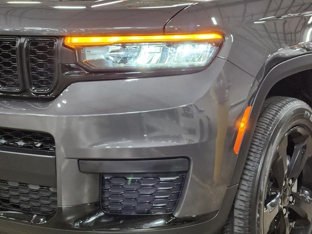 used 2021 Jeep Grand Cherokee L car, priced at $32,052