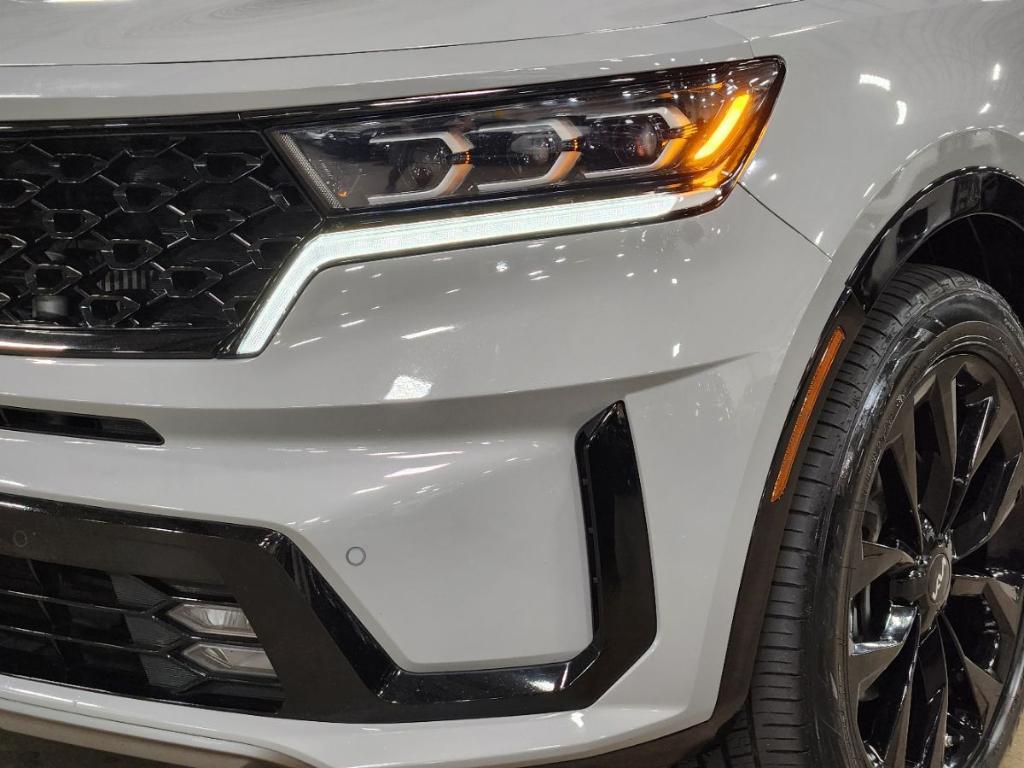 used 2022 Kia Sorento car, priced at $27,679
