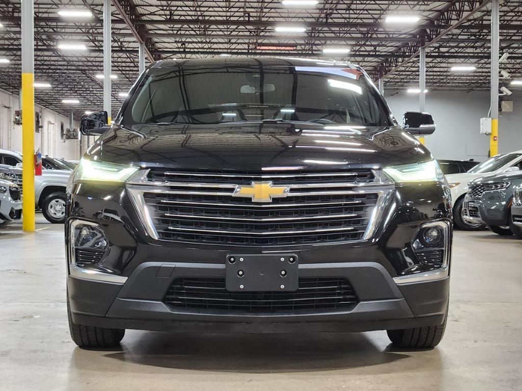 used 2022 Chevrolet Traverse car, priced at $29,037