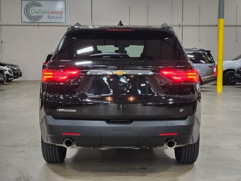 used 2022 Chevrolet Traverse car, priced at $29,037