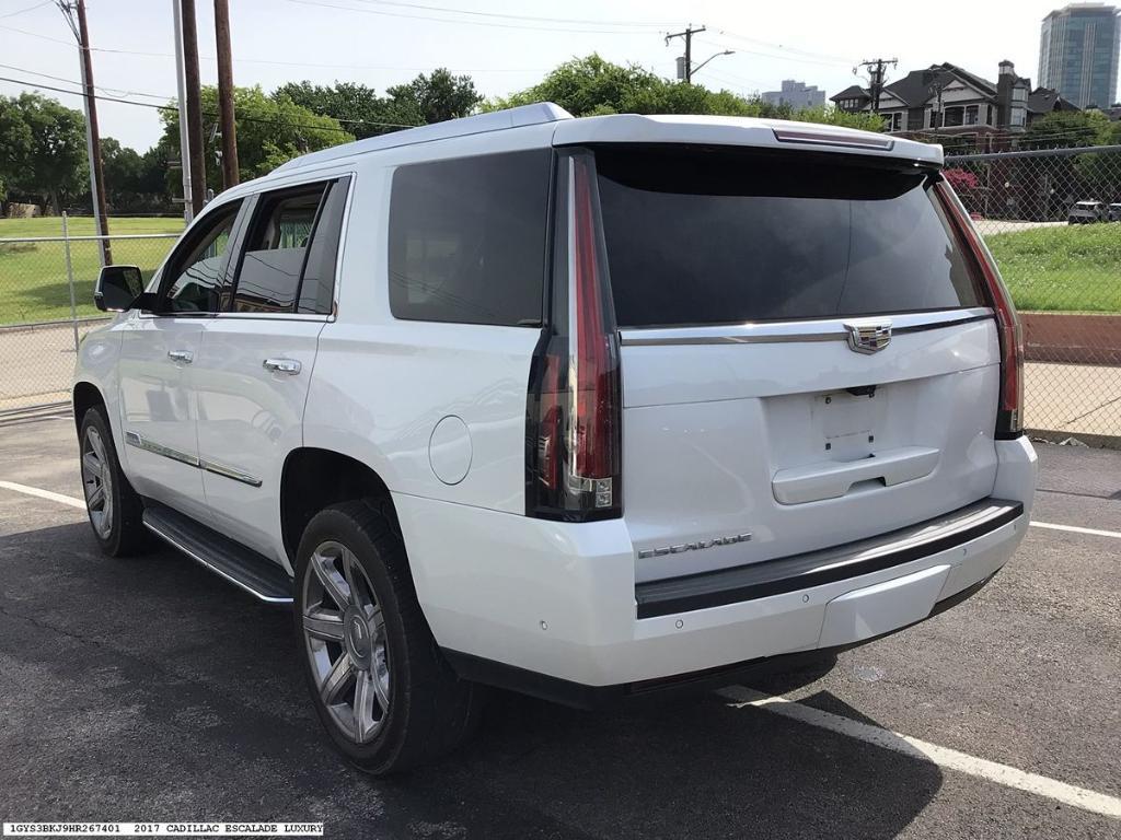 used 2017 Cadillac Escalade car, priced at $25,125