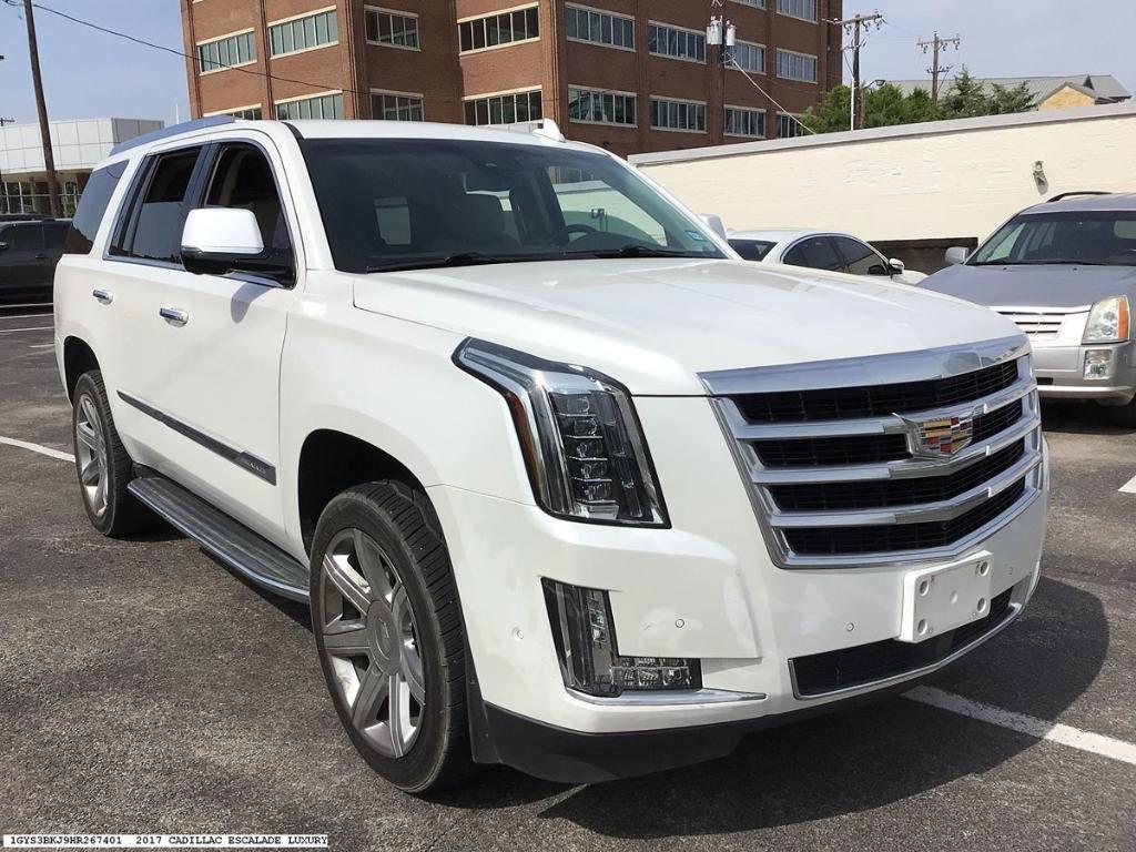 used 2017 Cadillac Escalade car, priced at $25,125