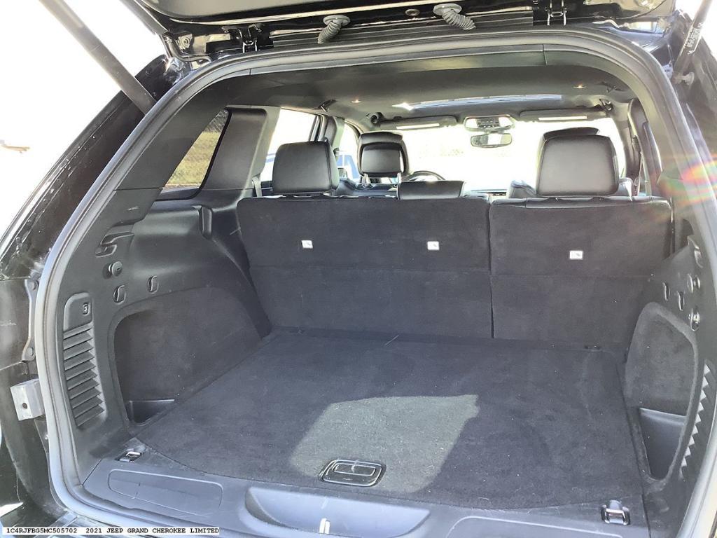used 2021 Jeep Grand Cherokee car, priced at $27,663