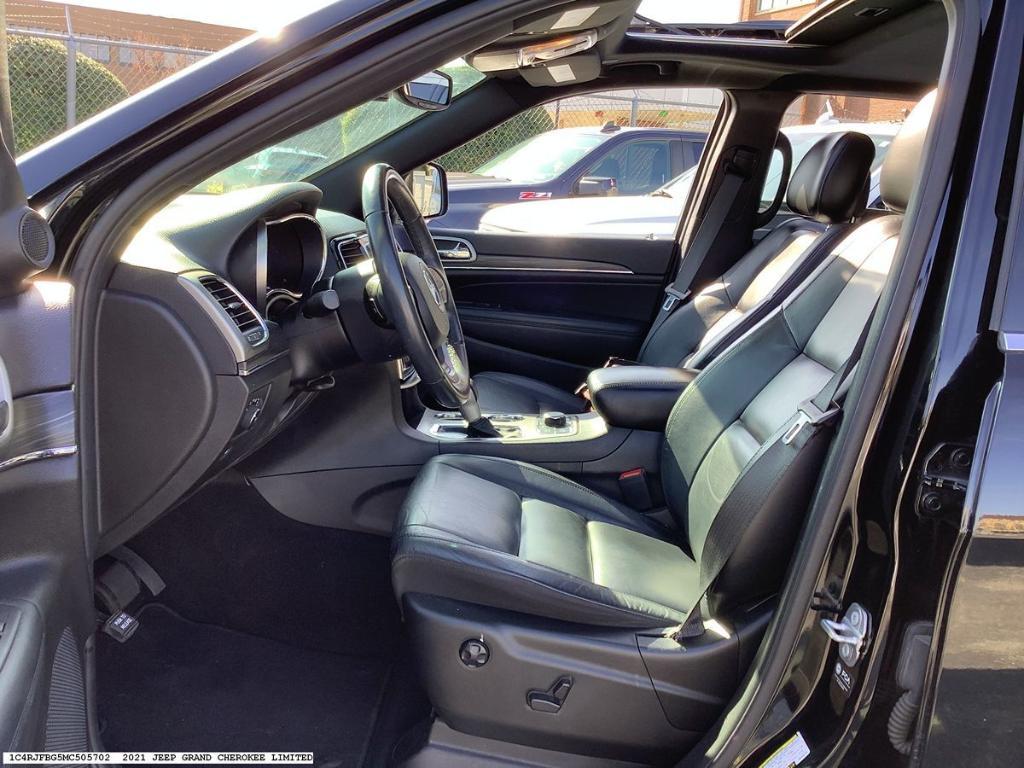 used 2021 Jeep Grand Cherokee car, priced at $27,663