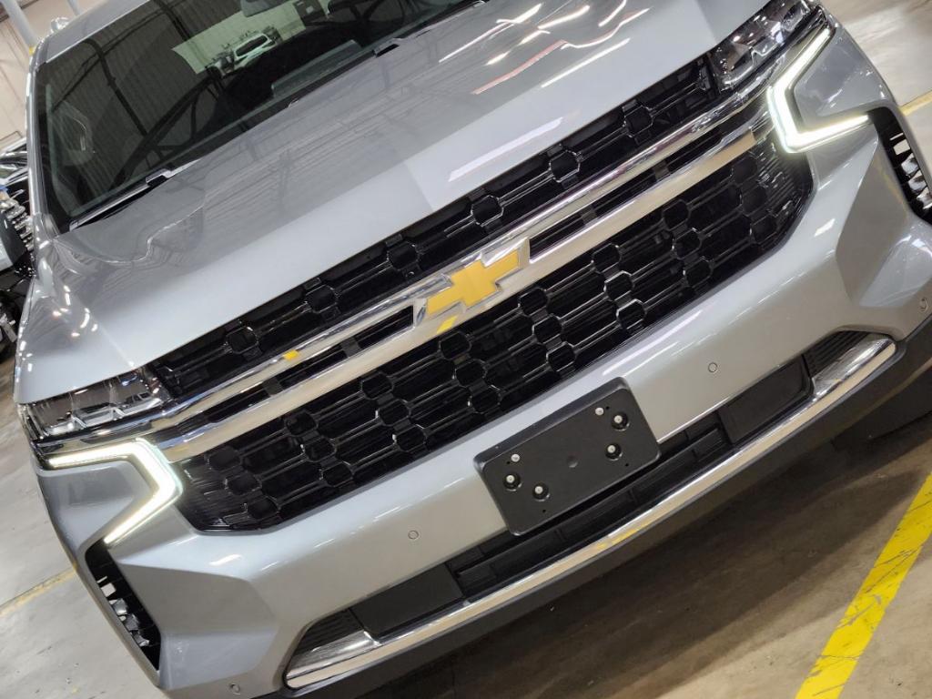 used 2023 Chevrolet Suburban car, priced at $43,933