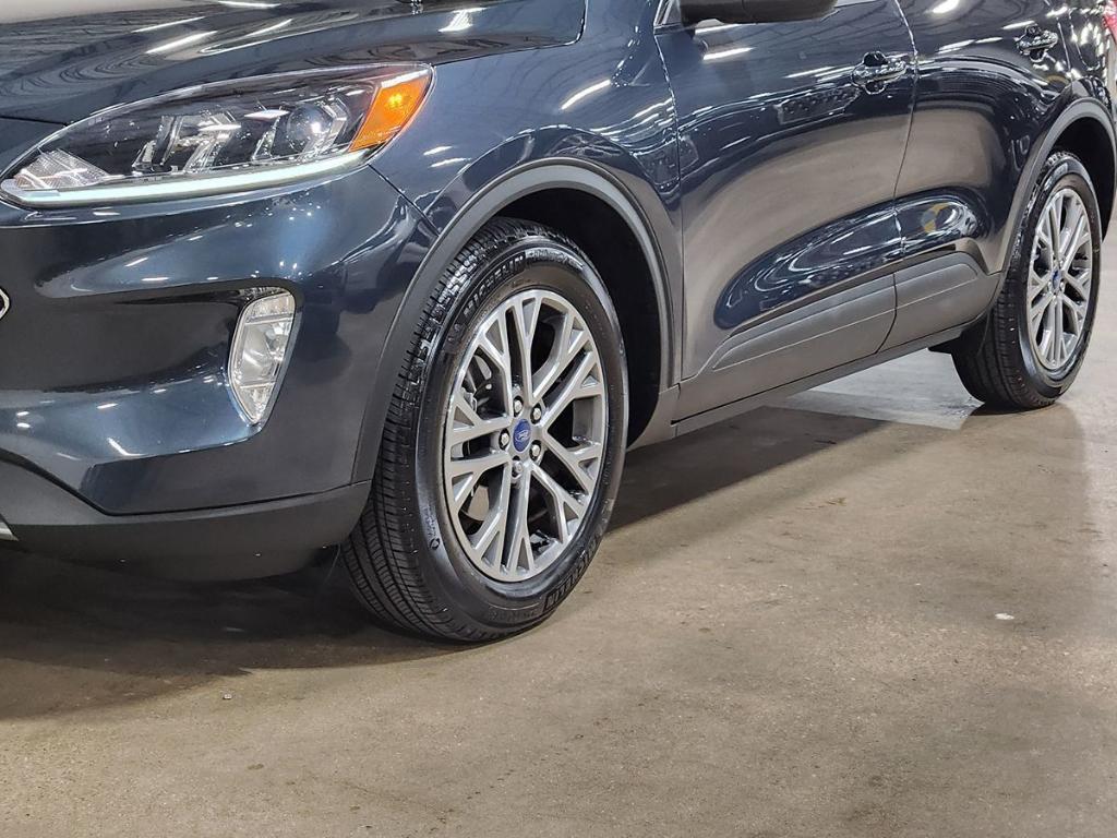 used 2022 Ford Escape car, priced at $25,835