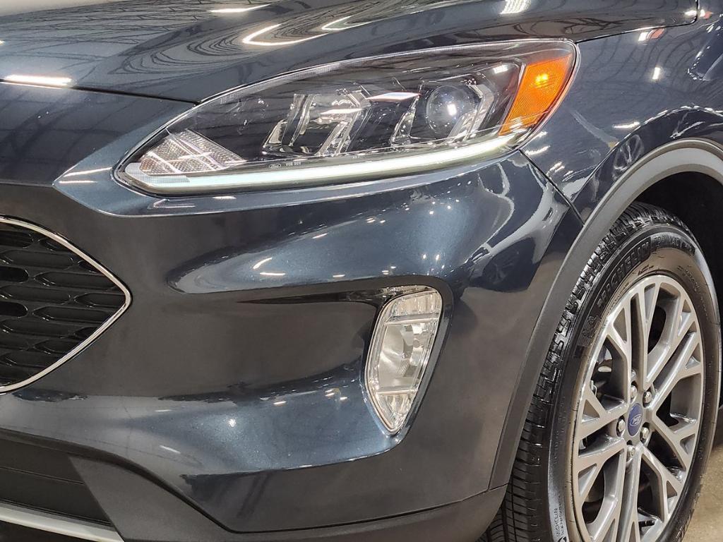 used 2022 Ford Escape car, priced at $25,835