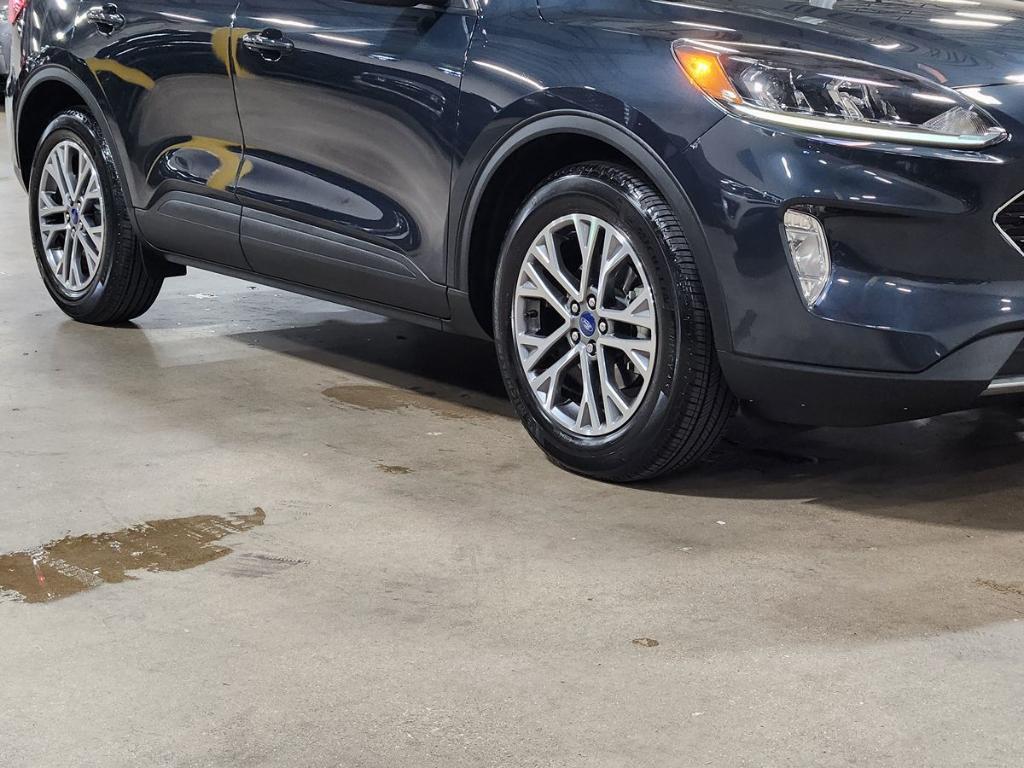 used 2022 Ford Escape car, priced at $25,835