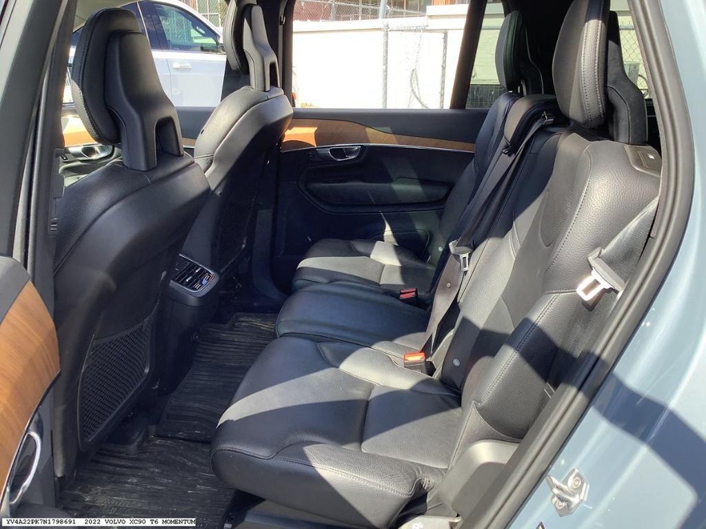 used 2022 Volvo XC90 car, priced at $36,574