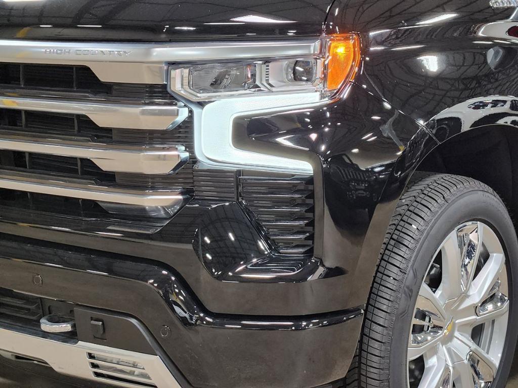 used 2025 Chevrolet Silverado 1500 car, priced at $59,467