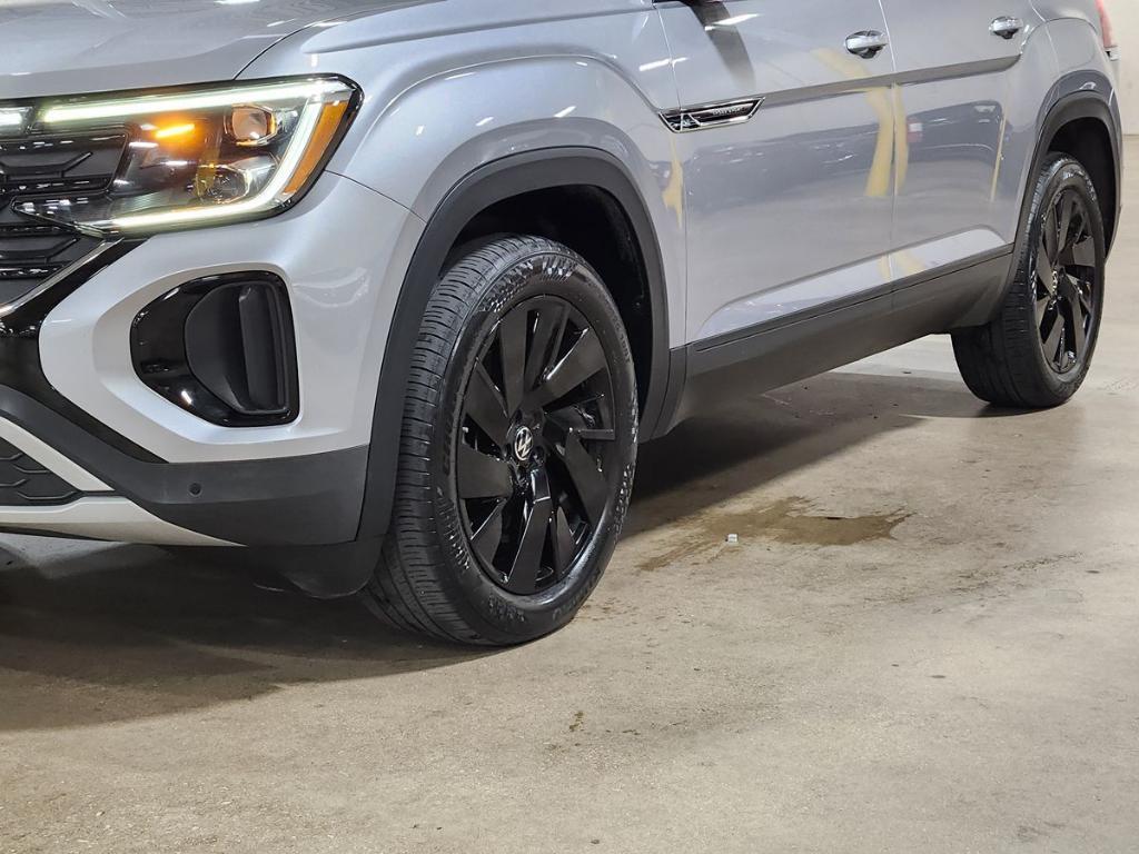 used 2024 Volkswagen Atlas Cross Sport car, priced at $30,235