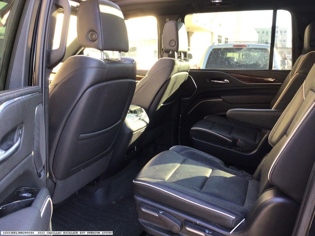 used 2022 Cadillac Escalade ESV car, priced at $69,350