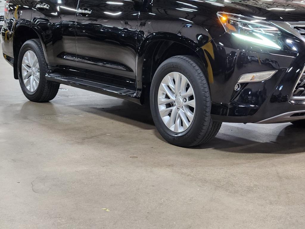 used 2022 Lexus GX 460 car, priced at $51,975