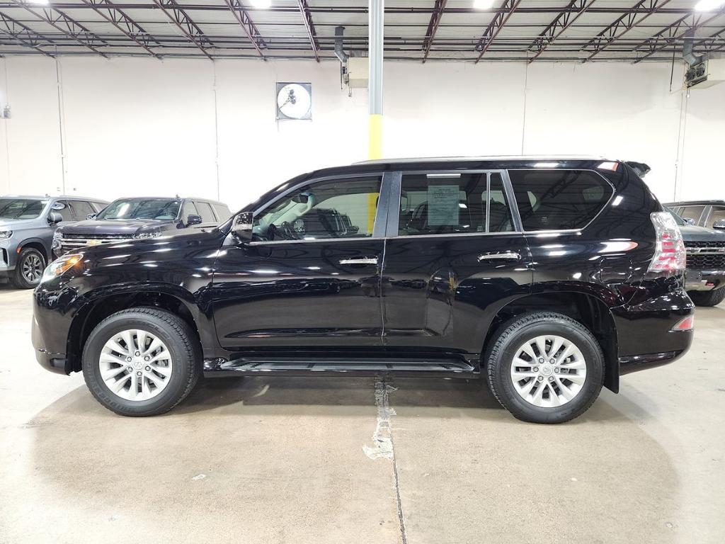 used 2022 Lexus GX 460 car, priced at $51,975