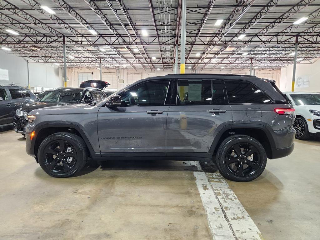used 2023 Jeep Grand Cherokee car, priced at $32,296