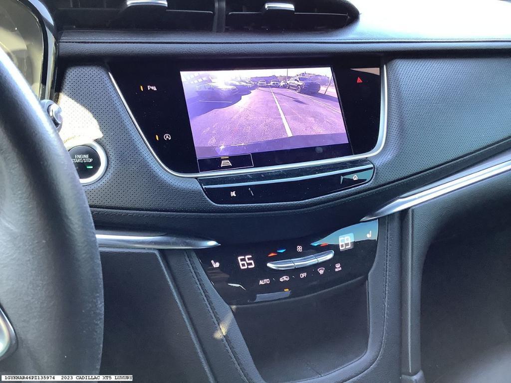 used 2023 Cadillac XT5 car, priced at $28,935