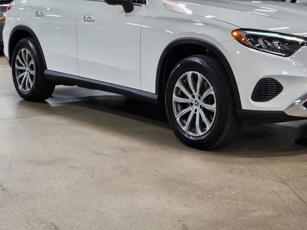 used 2024 Mercedes-Benz GLC 300 car, priced at $40,421