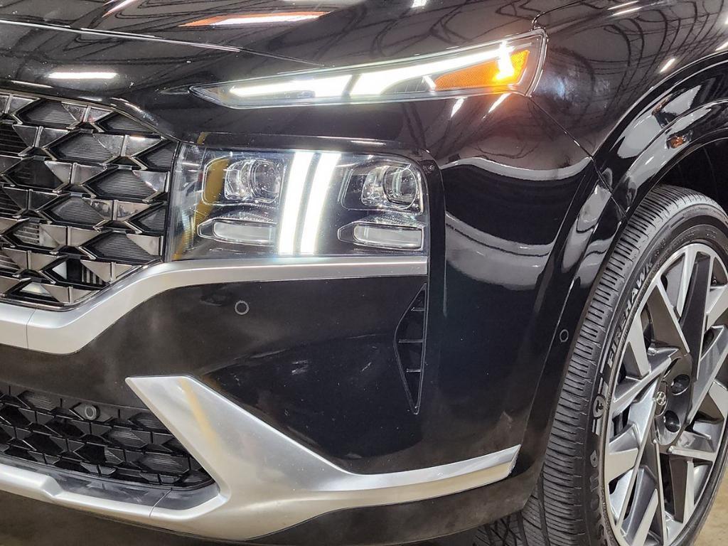 used 2022 Hyundai Santa Fe car, priced at $29,375