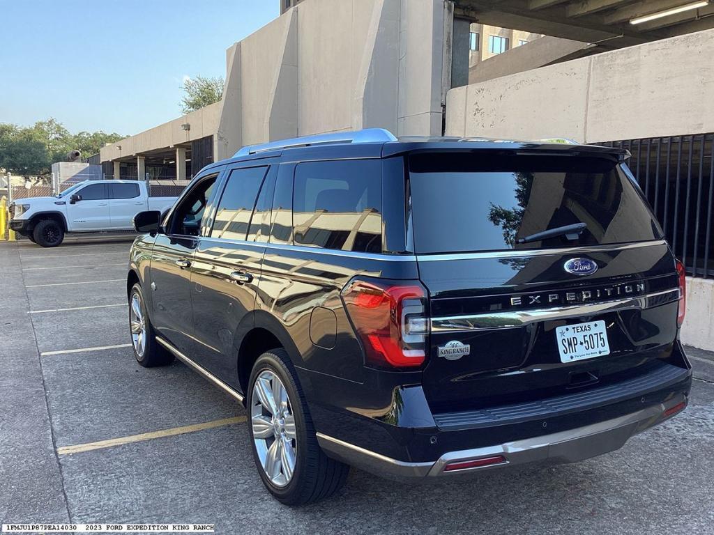used 2023 Ford Expedition car, priced at $60,900