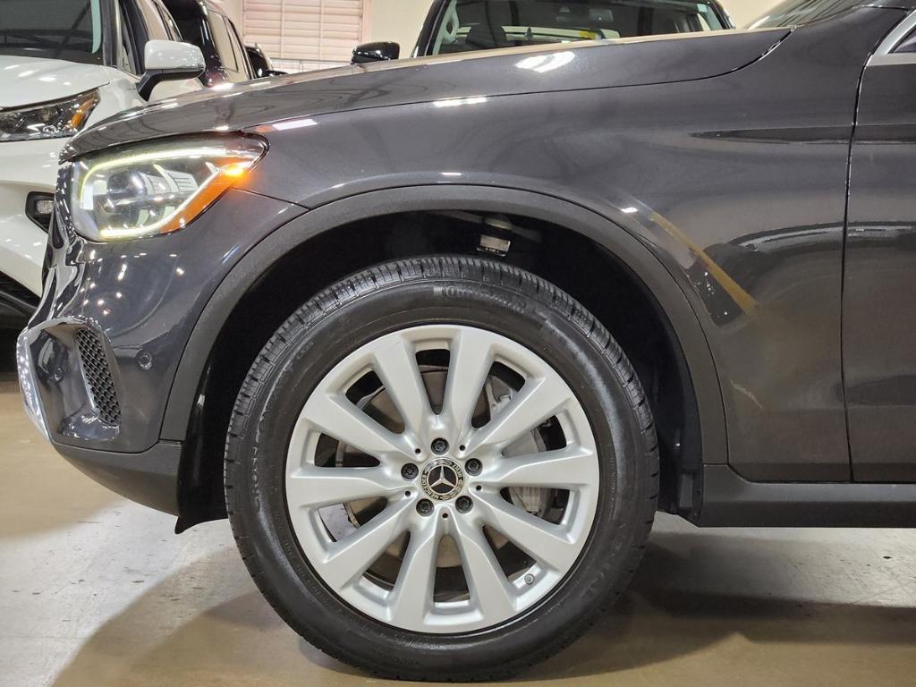used 2020 Mercedes-Benz GLC 300 car, priced at $21,685